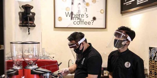 darurat diperpanjang usai 26 juli pengelola mal minta subsidi gaji pegawai