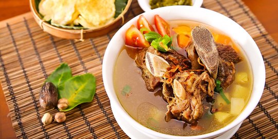 11 Resep Sup Daging Kuah Gurih dan Segar, Sajian Lezat Menyehatkan