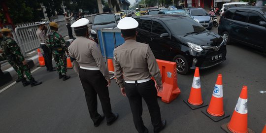 Pelanggaran PPKM Menurun, 106 Kendaraan Diputarbalik di Pos Lenteng Agung