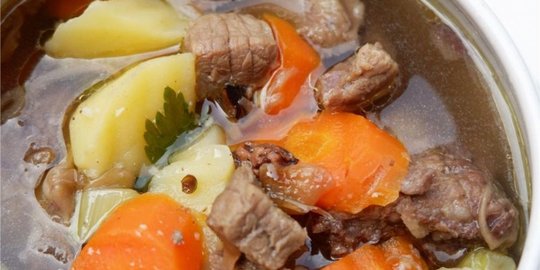 6 Kreasi Sup Daging yang Lezat dan Menggugah Selera