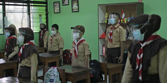 Siswa Curhat ke Jokowi: Saya Ingin Sekolah Tatap Muka Pak, Kelamaan di Rumah Jenuh