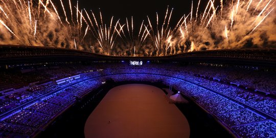 Pesta Kembang Api Meriahkan Pembukaan Olimpiade Tokyo 2020