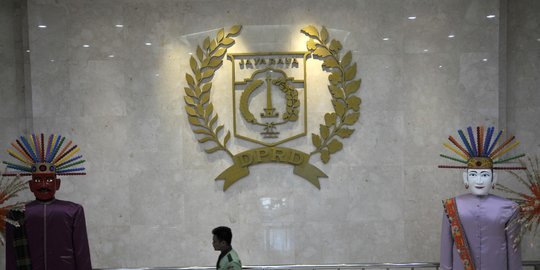 Ingin Revisi Perda, DPRD DKI Tagih Laporan Pemprov Tangani Covid-19