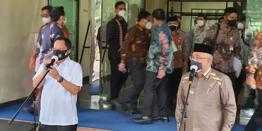 Kunjungi Depok, Mendagri Minta Pemda Berbagi Beban dalam Mengatasi Covid-19