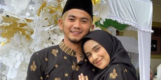 Tampil Mesra, Ini 4 Potret Nadya Mustika dan Rizki DA saat Kondangan