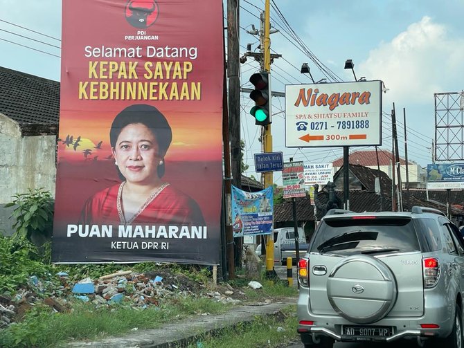 baliho puan maharani