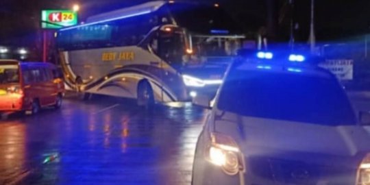 14 Bus AKAP Dikandangkan di Terminal Pulogadung dan Pulogebang karena Langgar PPKM