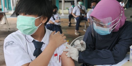 Pemkot Tangerang Uji Coba Aplikasi Pendaftaran Vaksinasi Anak 12 Tahun ke Atas