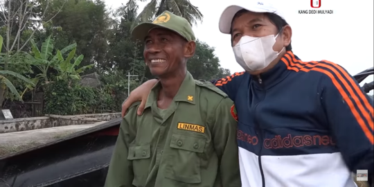 Beda Nasib, Dedi Mulyadi Ketemu Teman SD yang Jadi Hansip Gajinya Rp1 Juta Setahun