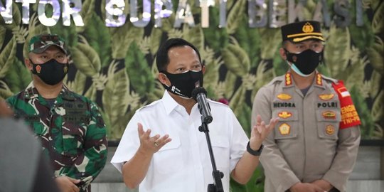 Mendagri: Rekan-Rekan Gubernur, Bupati, Wali Kota Tolong Insentif Nakes Dicairkan