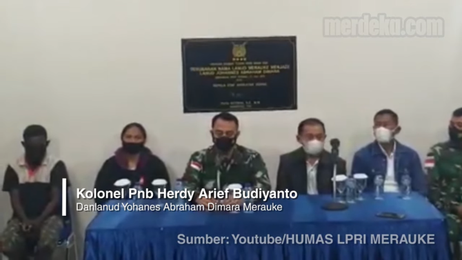 buntut tentara injak kepala warga