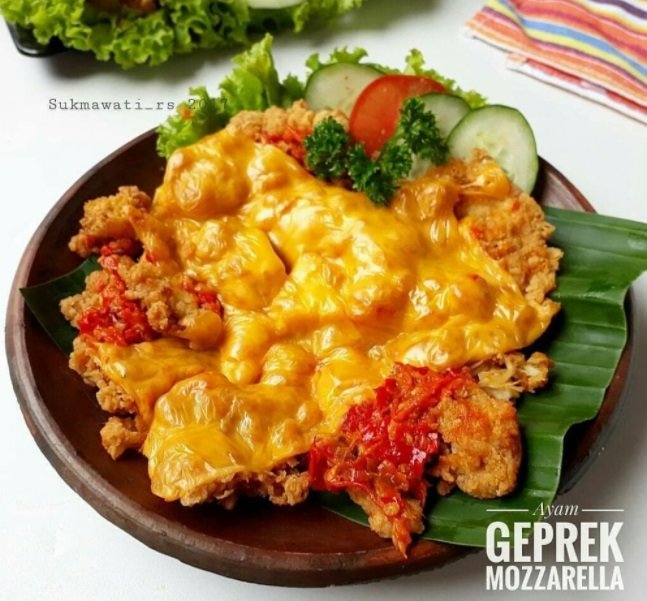 resep ayam geprek keju mozarella yang kekinian lezat dan mudah dibuat