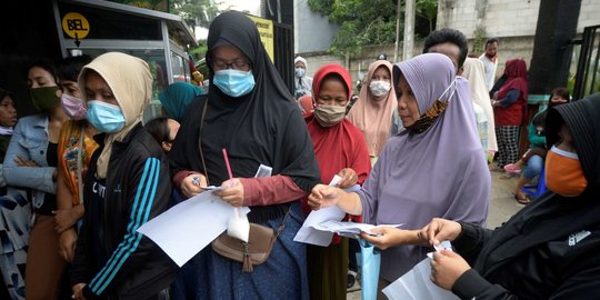 5.000 Paket Bansos Dibagikan untuk Warga Terdampak Pandemi di Malang Raya