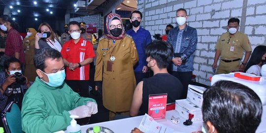 Pemkab Sukoharjo Gelar Sentra Vaksinasi untuk Kejar Herd Immunity