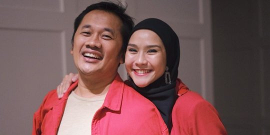 Kini Bahagia, Zaskia Adya Mecca Akui Sempat Tak Nyaman dengan Hanung Bramantyo
