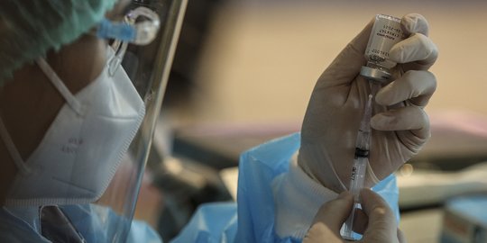 Airlangga Dorong Kampus Percepat Pengembangan Vaksin