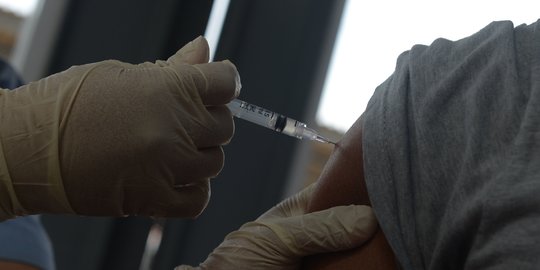 Tenaga Kesehatan Lelah, Realisasi Vaksinasi di Tangsel Jauh dari Target