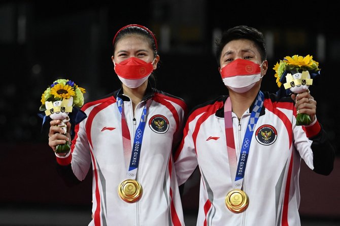 apriyani rahayu dan greysia polii sukses memperebutkan emas di olimpiade tokyo 2020