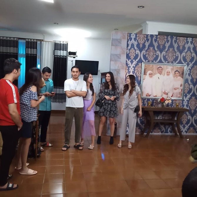 jadi bunga di love story the series ini potret haico vdv di balik layar