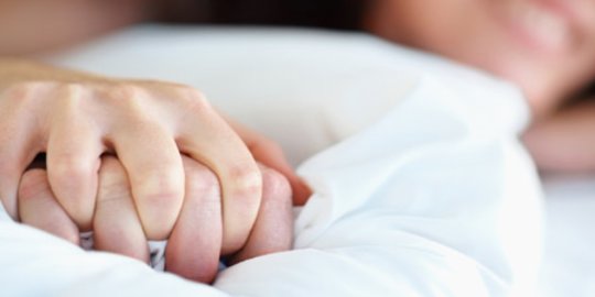 Doa Sebelum Berhubungan Suami Istri dan Amalannya, Perlu Diketahui