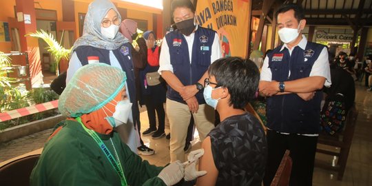 Ridwan Kamil Bentuk Divisi Khusus Percepatan Vaksinasi di Jabar
