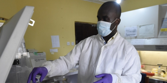 Dokter Nigeria Mogok Kerja karena Gaji Tak Dibayar di Tengah Pandemi Corona