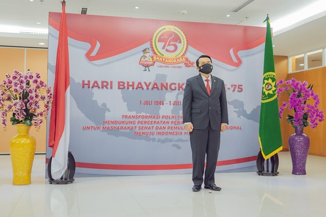 ketua ma hadiri hut bhayangkara ke 75 secara virtual