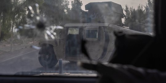 Perang Afghanistan: Mayat-Mayat Bergelimpangan di Jalanan Lashkar Gah