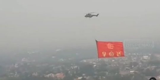 CEK FAKTA: Video Helikopter Membawa Bendera China Hoaks, Simak Faktanya