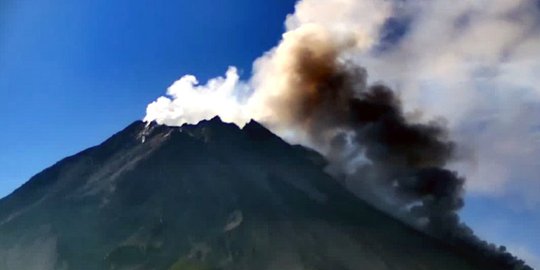 Gunung Merapi Enam Kali Luncurkan Awan Panas Guguran