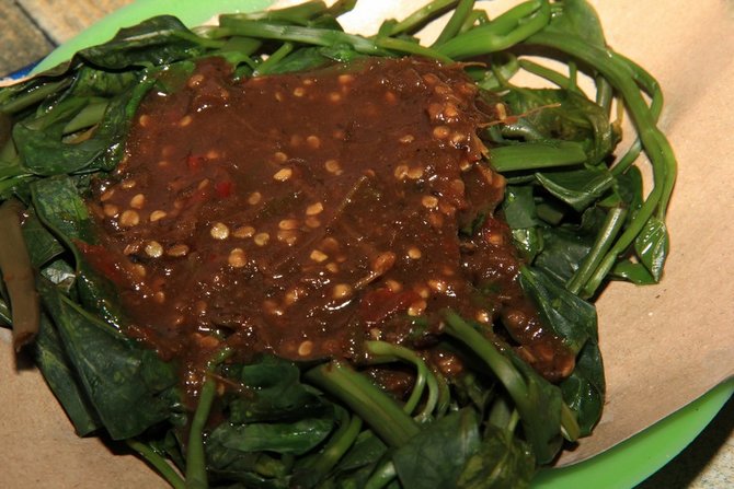 rujak kangkung khas kuningan