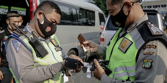 Balap Liar di Jalan Asia Afrika Senayan Ditindak, 30 Mobil Diamankan Polisi