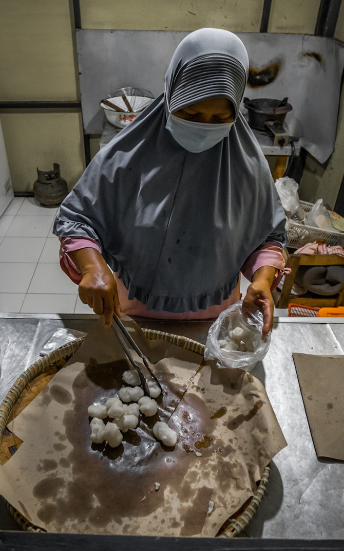 geblek kulon progo