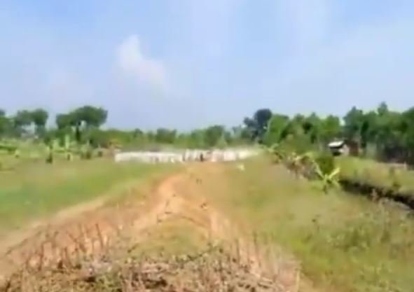 drum kosong di batang keluarkan bau menyengat