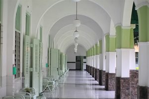 rumah sakit darmo surabaya