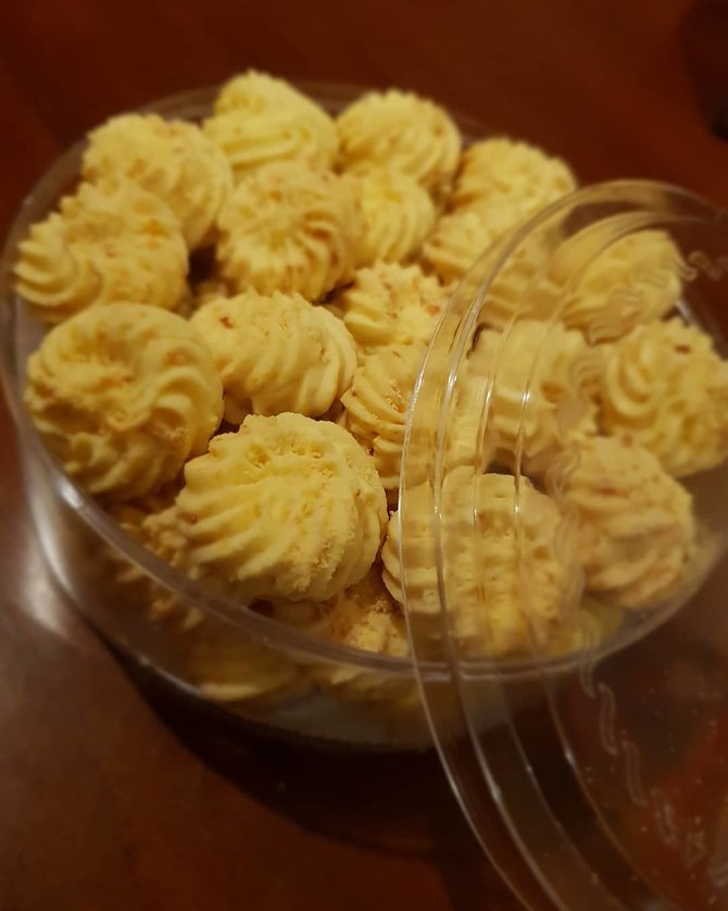 kue semprit