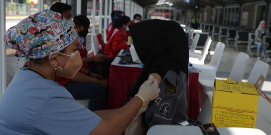 Pemprov DKI Buka Layanan Vaksinasi Covid-19 Malam Hari, Perdana di Setiabudi Jaksel