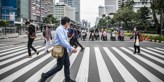 Pemprov DKI Siapkan Sanksi bagi Perusahaan Izinkan Pegawai Belum Vaksin Masuk Kantor