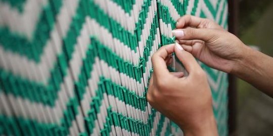 Kisah Mantan TKW Buka Usaha Tenun Ikat di Kediri, Punya Tujuan Mulia
