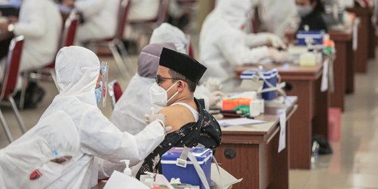 Vaksinasi Massal di 67 Titik Kota Surabaya Digelar hingga 14 Agustus, Ini Syaratnya