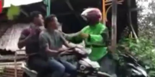 Aksi Buser Polisi Nyamar jadi Ojol, Bandar Narkoba Naik Motor Langsung Dipiting