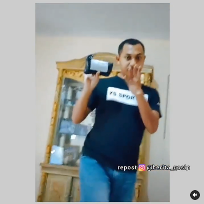 tawa istri kala ketahuan sering belanja online oleh suami