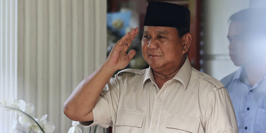 Prabowo Terlempar dari 3 Besar, Gerindra Sebut Lebih Percaya Survei Internal