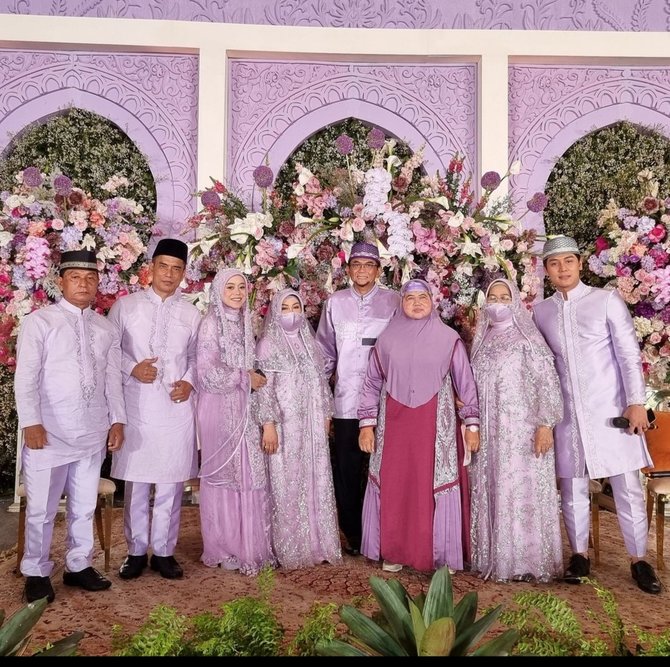 6 momen haru pengajian lesti dan rizky billar jelang pernikahan dihiasi isak tangis