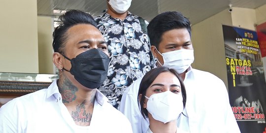 Maafkan Jerinx, Adam Deni Tetap Minta Kasus Pengancaman Diproses Hukum - Vimarsana News