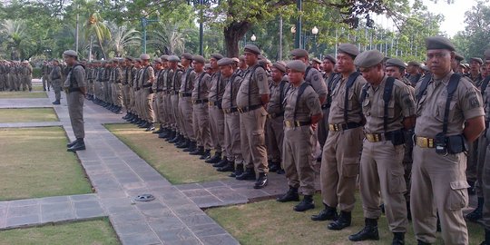Satpol PP Depok Bubarkan Dua Pesta Pernikahan, Lomba Burung Kicau dan Sanggar Senam