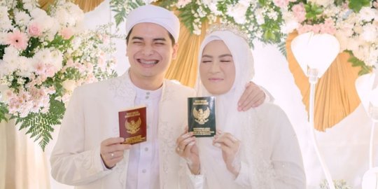 Foto-foto Pernikahan Kedua Alvin Faiz, Terpaut Usia 5 Tahun Lebih Muda dari Istri