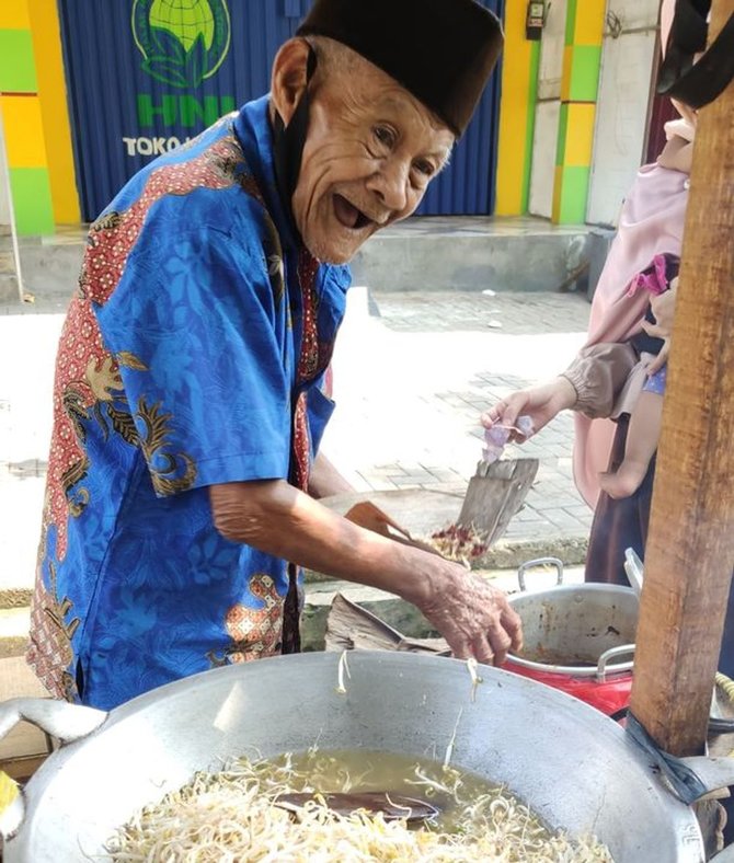 nasib kakek penjual toge goreng miris karena pandemi