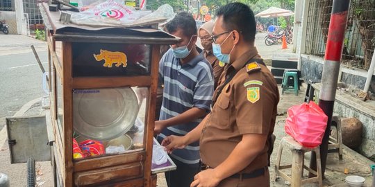 Bangkitkan Optimisme di Tengah Pandemi, Kejati DKI Borong 1.000 Paket Produk UMKM - Vimarsana News