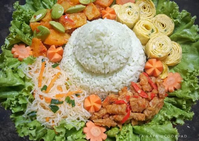 3 Cara Membuat Nasi Tumpeng Untuk Rayakan Hari Spesial Lezat Dan Mudah